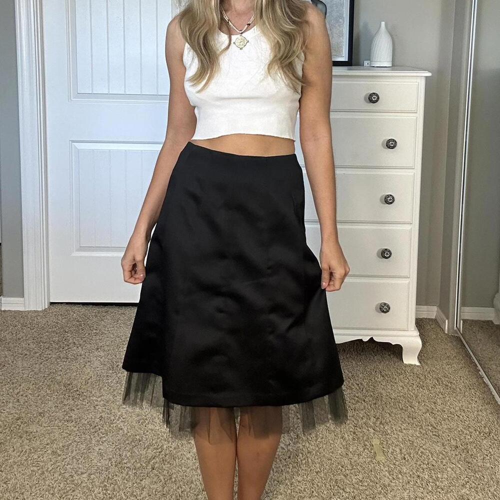 Black midi skirt with tulle underlay #gothfashion